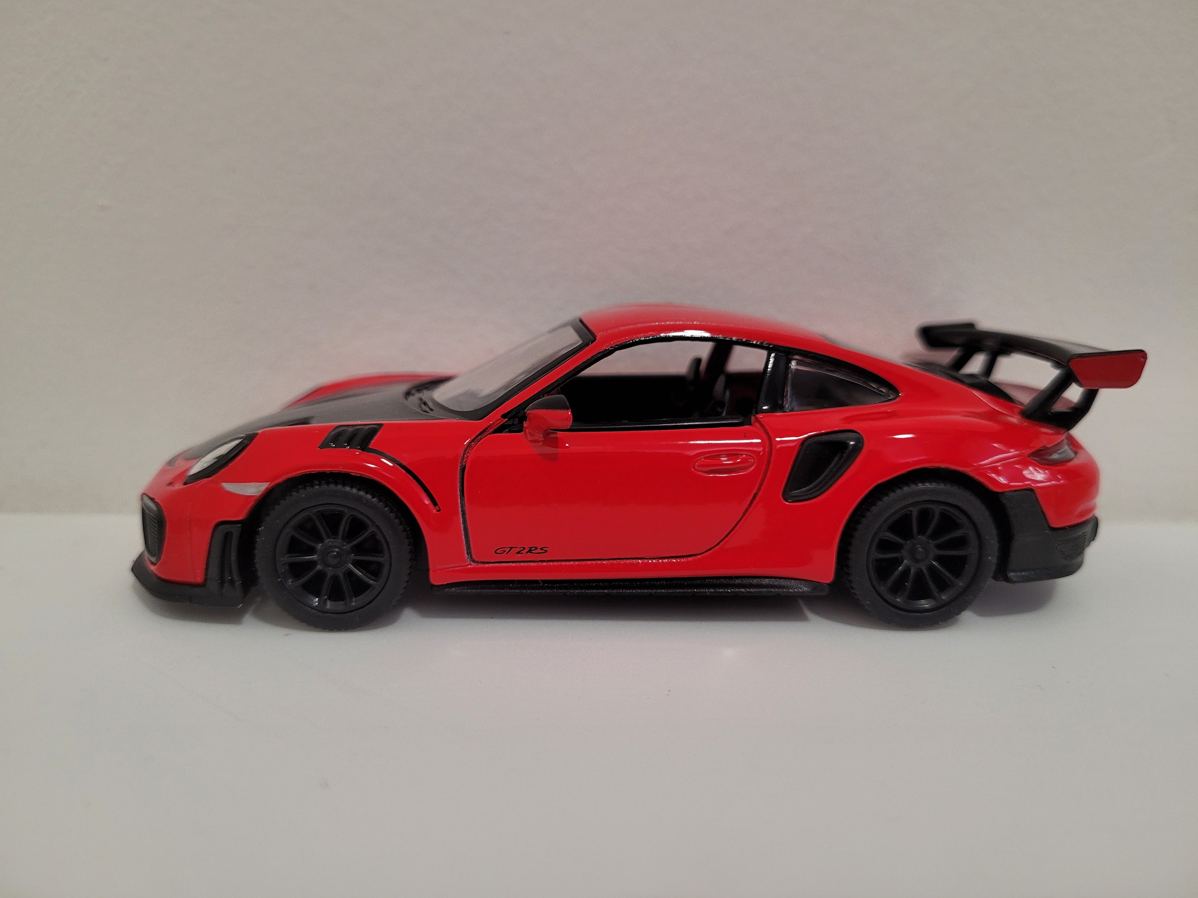 Porsche GT2 RS (991) - Rouge