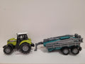 Tracteur et remorque pulverisateur - Vert