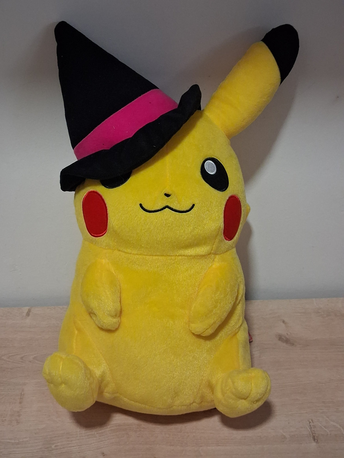 Peluche Pokemon - Maxi format 🔴 - Pikachu Halloween