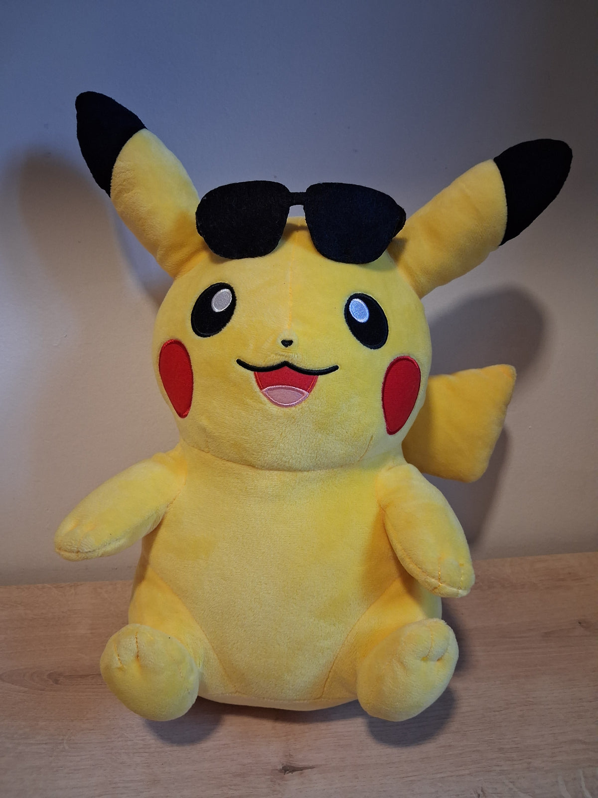 Peluche Pokemon - Maxi format 🔴 - Pikachu estival