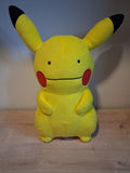 Peluche Pokemon - Maxi format 🔴 - Métamorph transformé en Pikachu